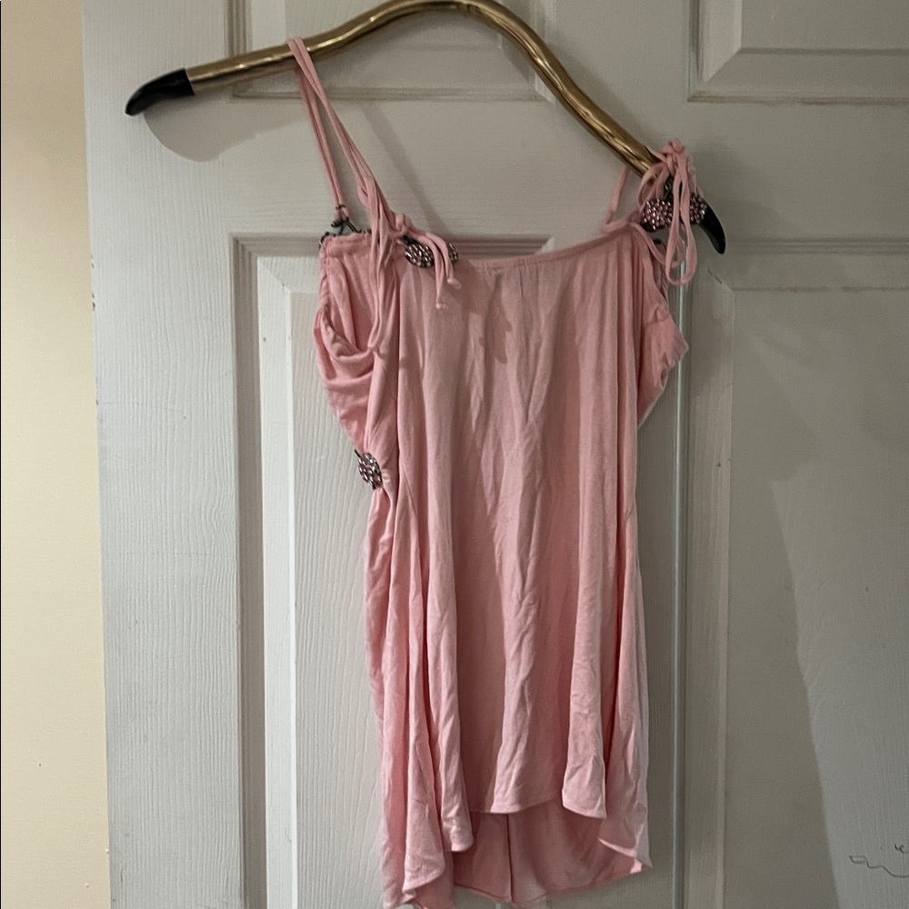 Pink Sleeveless Dress with Floral Accents - Picture 3 of 5
